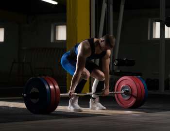 latihan powerlifting good morning meningkatkan fleksibilitas dan daya ledak