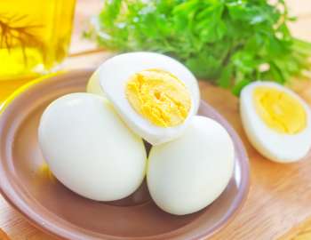 nutrisi telur penuh dengan protein berkualitas tinggi